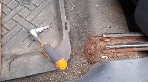 Как снять сиденье в салоне автомобиля ? ✔️
