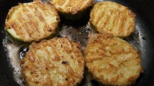 Жаренный кабачок с творожно-чесночным соусом