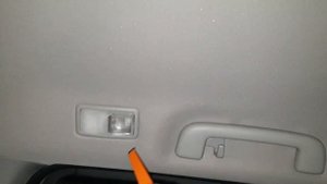 Замена лампочек в салоне Toyota sienna s3