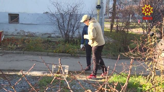 Старые шины, деревянные коробки и специальные стальные барьеры — в ход идет все смотреть онлайн