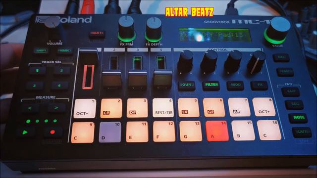 ONE TRACK on the MC-101 to Produce a complete SONG. "ONE TRACK - ONE SONG" смотреть онлайн