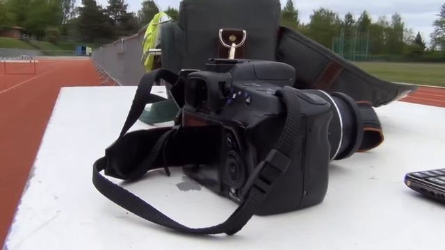 Mahariskin vanha kamera -Sony a 300-Aimo Mattila kertoo! смотреть онлайн