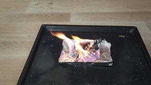 Химический опыт " Углеродный дракон"