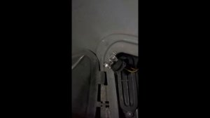 Low Beam Malfunction - BMW 528i - Light Bulb Replacement