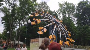 Новый аттракцион в парке Горького - Аэробат, Харьков
