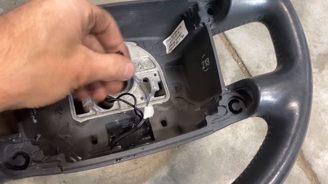 7L/T1 Touareg Heated steering wheel Retrofit смотреть онлайн