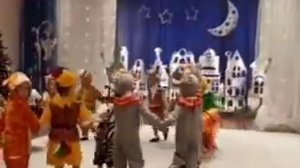 "Ёлочка-ёлка" М. Д. Быстрова, хоровод в младшей группе