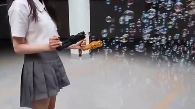Пулемет с мыльными пузырями "Миниган" Супер мыльные пузыри смотреть онлайн