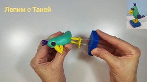 Как слепить из пластилина птенцов птицы Опила из игры.