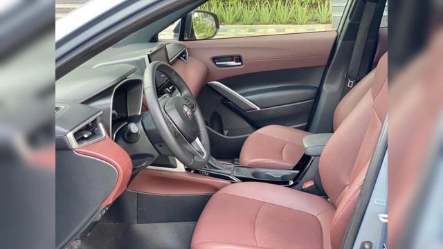 Toyota Corolla class Hybrid 2023 full options 1.8 liter engine