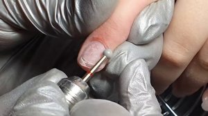 Наращиваю сломанный ноготь без форм