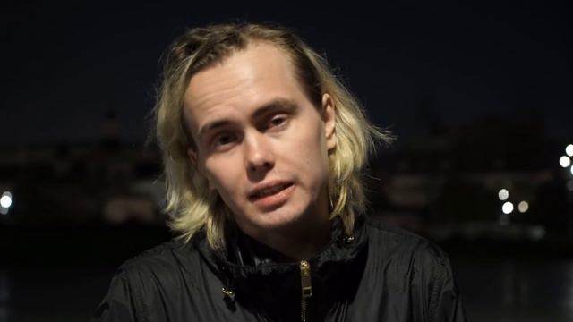 Встретил МЕССИ ! Дзюба, Азмун, Барселона — бэкстейдж «G-Drive Шоу» смотреть онлайн