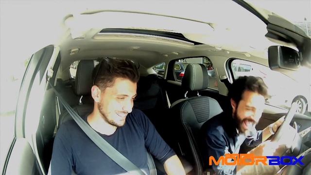 Ford Focus 2015: chiedilo al Sync 2 смотреть онлайн