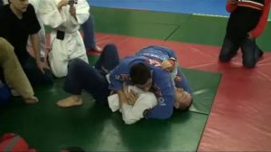 Кимура из сайд маунт контроль (kimura from side control)