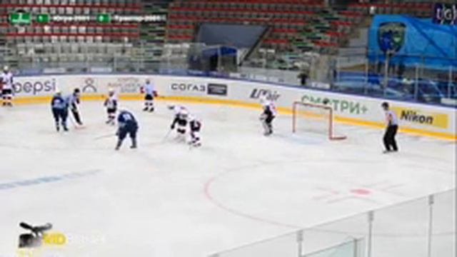 Югра - Трактор (2001г.р.) 18.01.2015. Первенство России по Хоккею смотреть онлайн