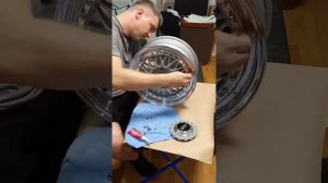 Сборка трехсоставных дисков BBS RS / Assembly of three-piece wheels BBS RS