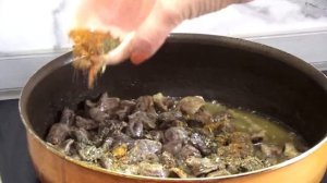 Что приготовить из куриных потрошков. Старинный вятский супер рецепт приготовления "желудницы".