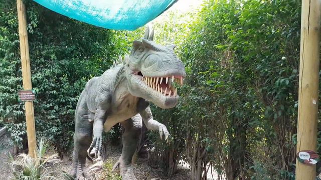 Динозавры в Израиле. Парк динозавров Израиль. Мир динозавров для детей. смотреть онлайн