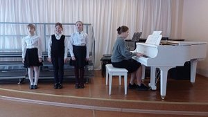 музыка Е. Птичкина, слова И. Шаферана "Бабушки".