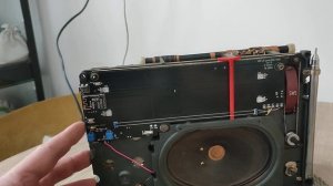 ВЭФ 202,206 большая панель, устройство 3 в одном. ФМ, блютуз, подсветка.