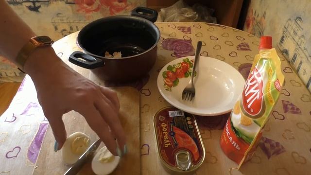 Рецепт салата из рыбы с яйцом смотреть онлайн