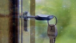 Народные приметы про входные двери, к чему видеть во сне.