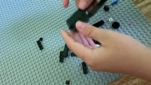 Как сделать большого камерамена из Лего