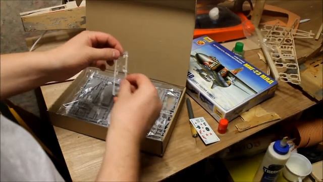 Анбоксинг Звездец МиГ-23МЛД смотреть онлайн