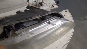 VOLVO V70 (XC70) -светодиодные фары вместо галогена.