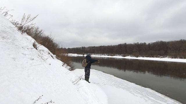 Весенний спиннинг! Рыбалка в марте на реке