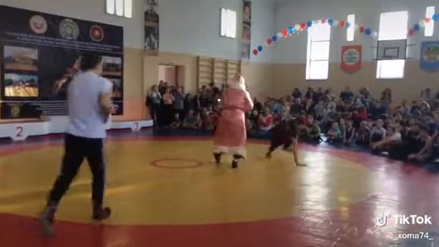 Дед Мороз борец смотреть онлайн