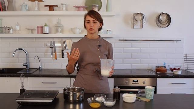 Торт Фрезье (Fraisier) с клубникой | The cake school Ольга Шлычкова бесплатный кондитерский курс