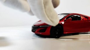 Модель автомобиля ACURA NSX в масштабе 1:32