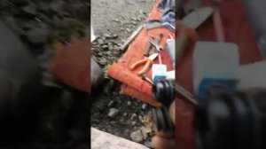 Замена пыльников на направляющих тормозного суппорта