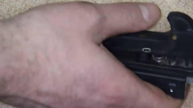 Почему Искрит болгарка / Ремонт / makita 9069 / Makita Angle Grinder Repair смотреть онлайн