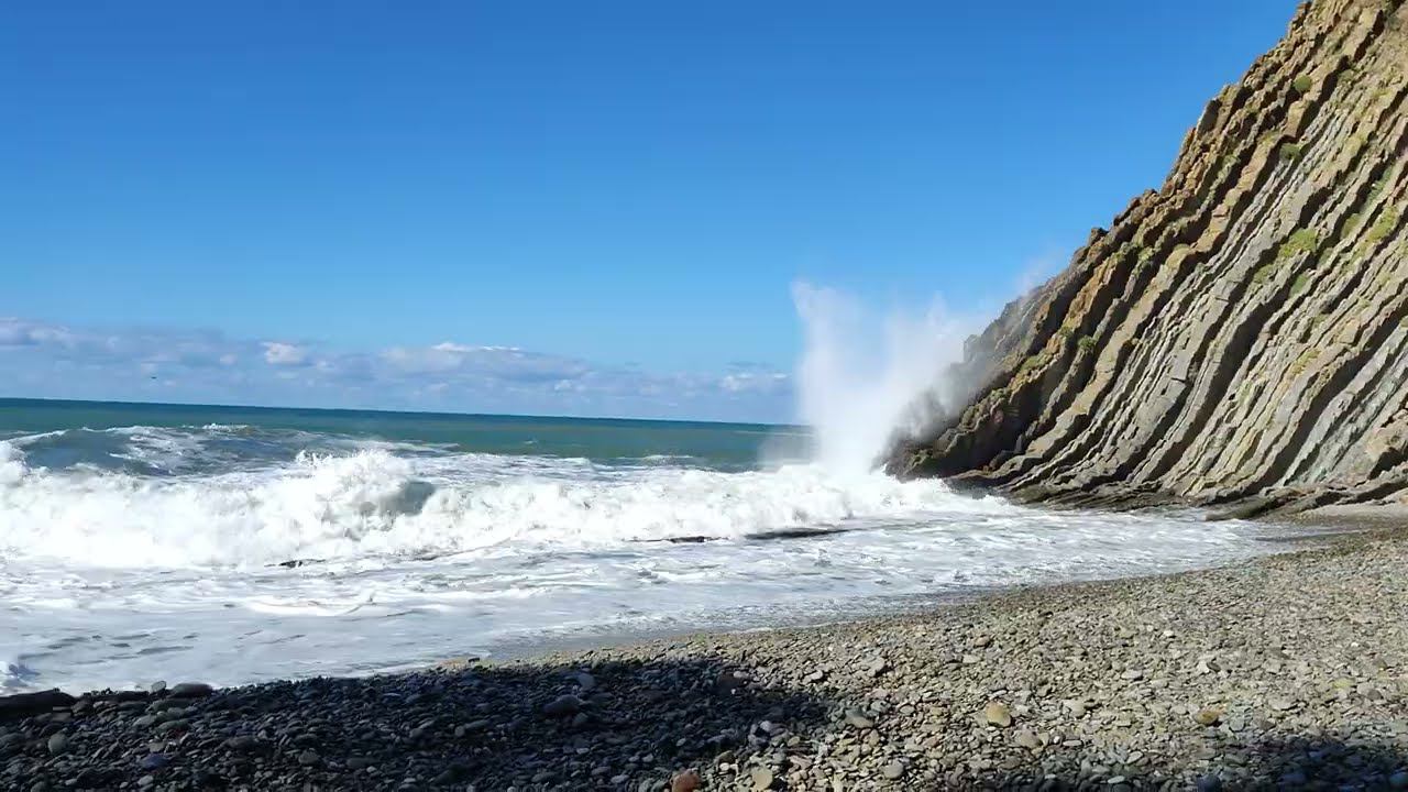 Шторм Черное море Скала Киселева