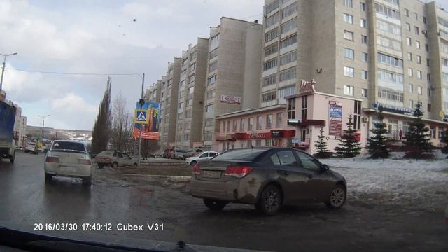 Октябрьский 30 марта N05 смотреть онлайн