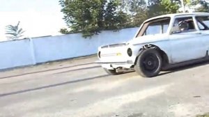 Запорожец с мотором R1 8 burnout 2