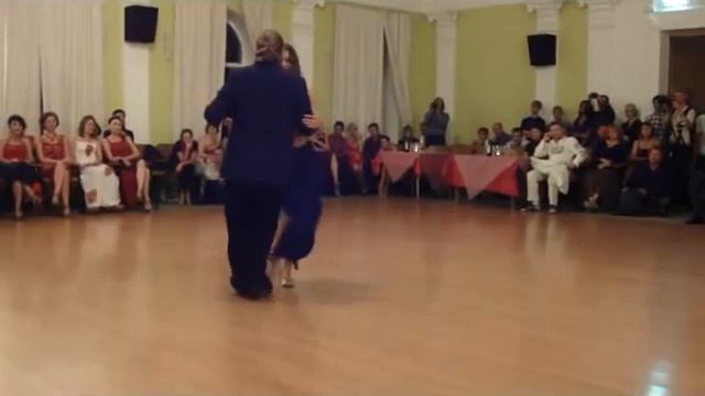 Катарина Чех и Тимотеуш Лей смотреть онлайн