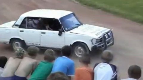 Автошоу в г. Верхняя Салда (2007)