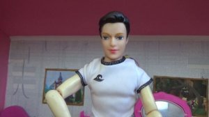 Киндер сюрпризы и покупки для малыша беременной мамы катя и макс веселая семейка Барби куклы мульт