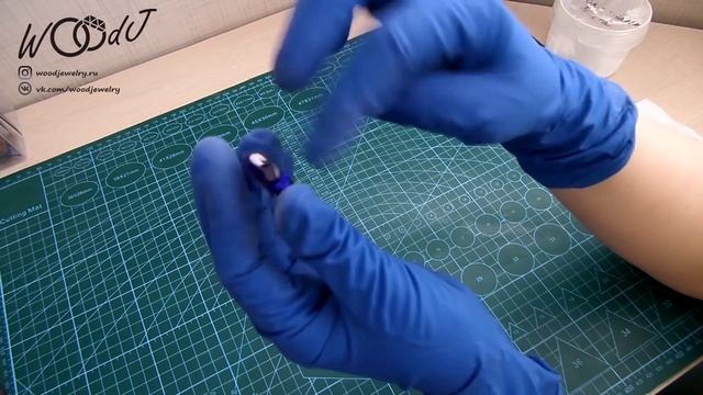 ПУЗЫРИ застыли в эпоксидной смоле? Не повод выбросить изделие! смотреть онлайн