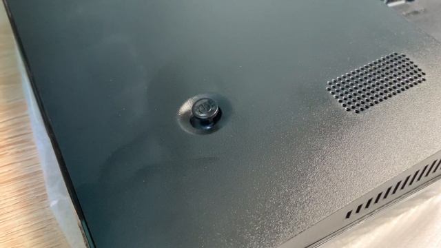 AOC 27" 4K LCD Monitor U2790PQU Unboxing смотреть онлайн