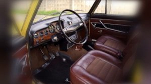 Чем отличались салоны машин ВАЗ 2103 и ВАЗ 2106?