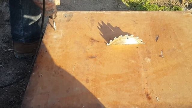 Циркулярка. Циркулярный стол просто быстро. The Circular Table Is Just Fast