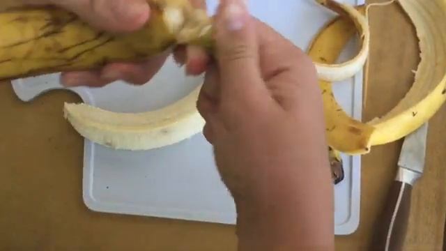 Готовим холодные напитки : лимонад, мохито, банановый коктейль