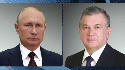 Президент РФ провел два международных телефонных разговора