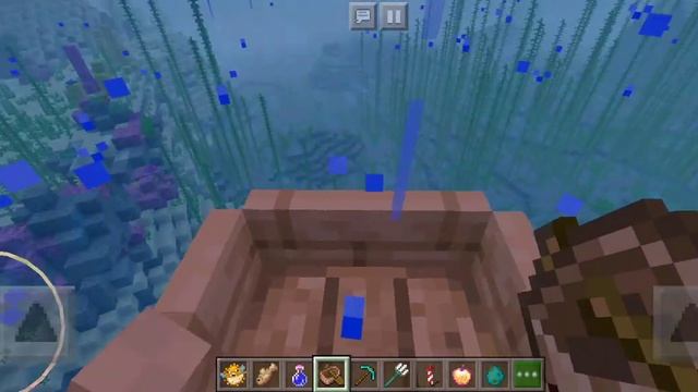 КАК ПЛАВАТЬ НА ЛОДКЕ В МАЙНКРАФТ НА ТЕЛЕФОНЕ смотреть онлайн