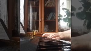 Дивлюсь я на Небо та й думку гадаю