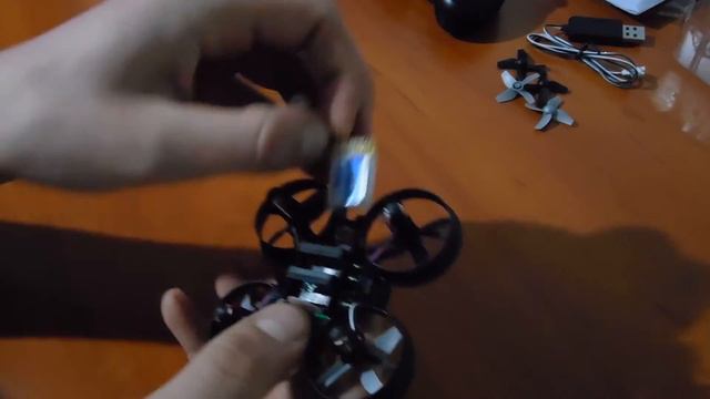 КВАДРОКОПТЕР JJRC H36 "МАЛЫШКА" смотреть онлайн